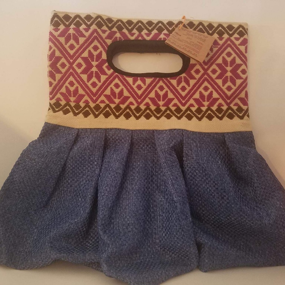 Tote bag